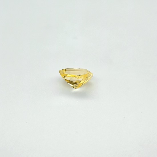 Yellow Sapphire (Pukhraj) 2.94 Ct Best Quality